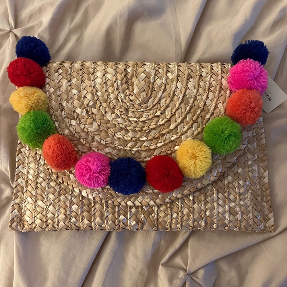 Pom Pom Purse